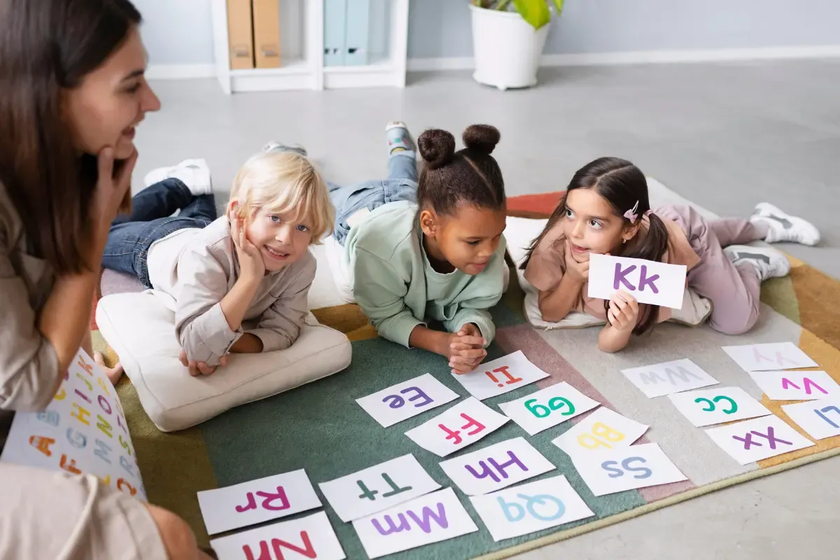 Why Learning a Foreign Language Early Gives Kids a Lifelong Advantage
